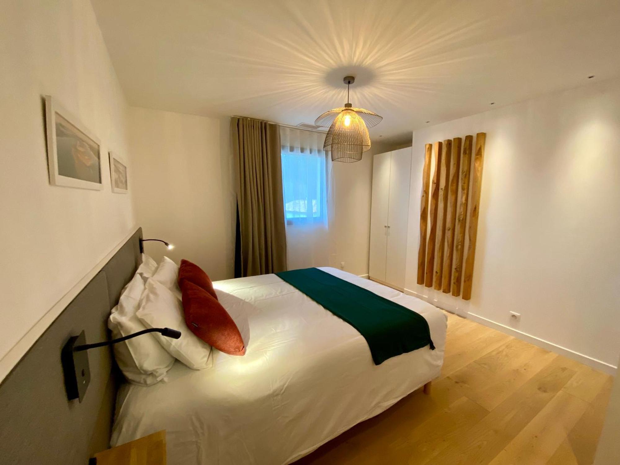 غوجان-ميستراس La Villa Du Golf - Chambre D Hotes المظهر الخارجي الصورة